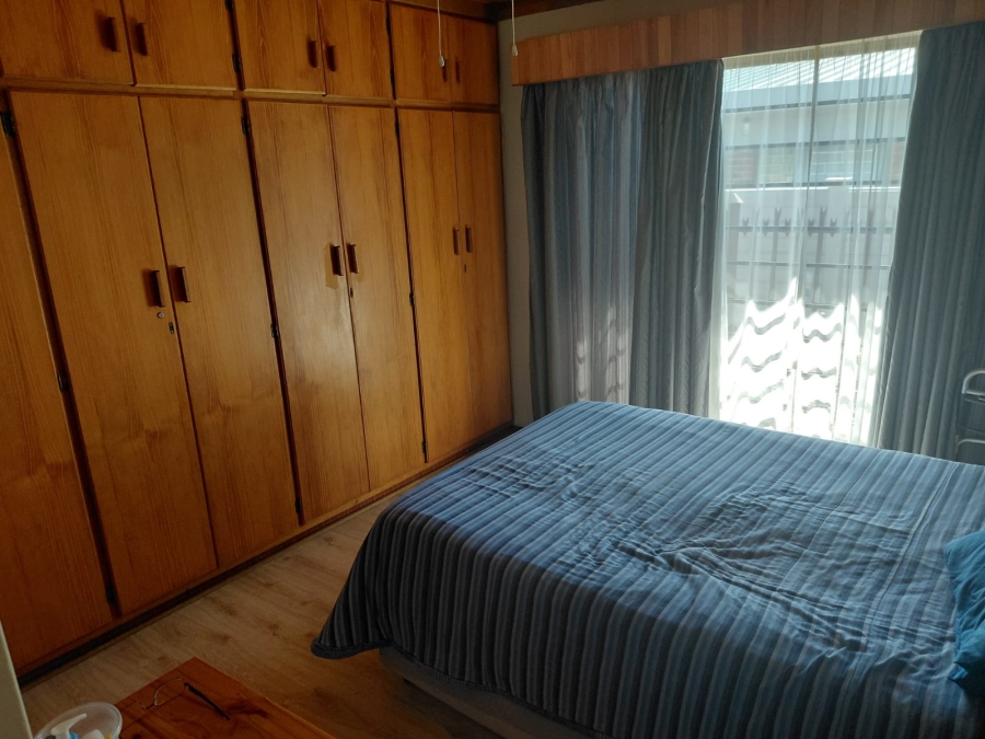 2 Bedroom Property for Sale in Pellissier Free State